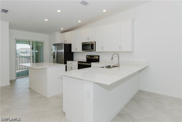 5454 Double Eagle CIR 3325, Ave Maria, FL 34142