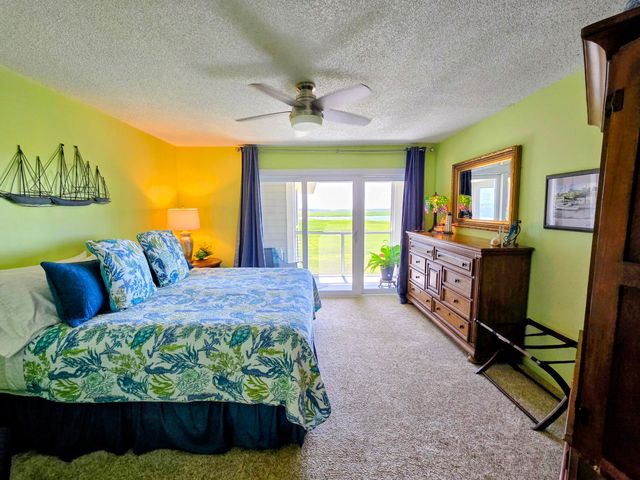 115 Mariners Cay Drive, Folly Beach, SC 29439