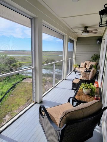 115 Mariners Cay Drive, Folly Beach, SC 29439