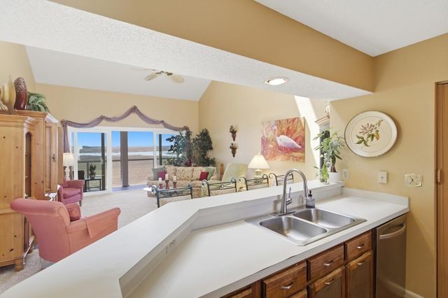 115 Mariners Cay Drive, Folly Beach, SC 29439