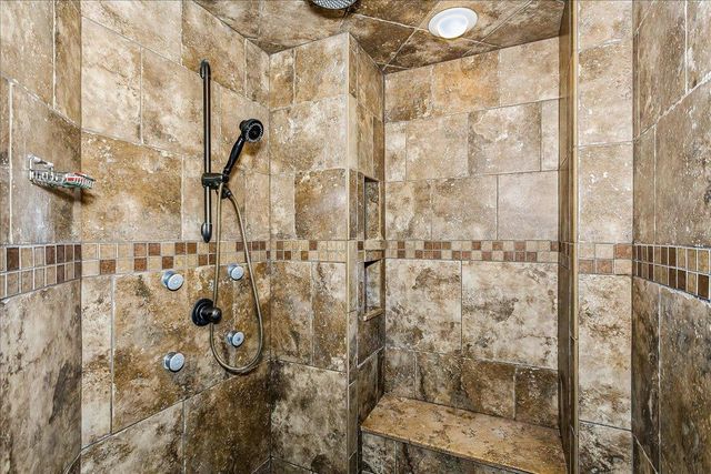 1302 E Bluestem Ct, Andover, KS 67002
