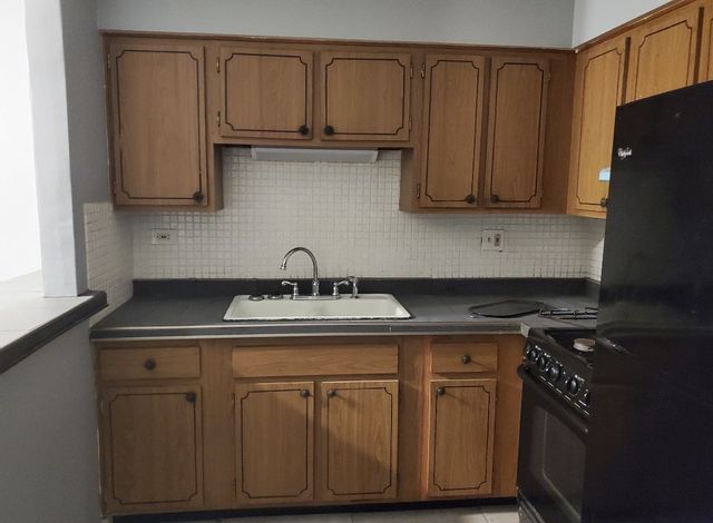 550 Michigan City Road 1C, Calumet City, IL 60409