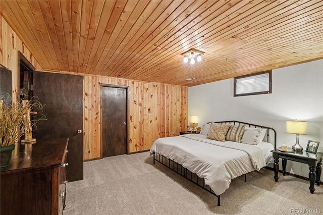 717 Shipman Mountain Court, Windsor, CO 80550