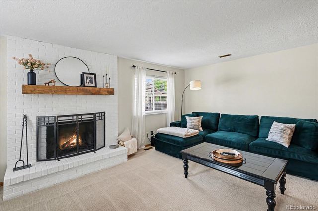 717 Shipman Mountain Court, Windsor, CO 80550