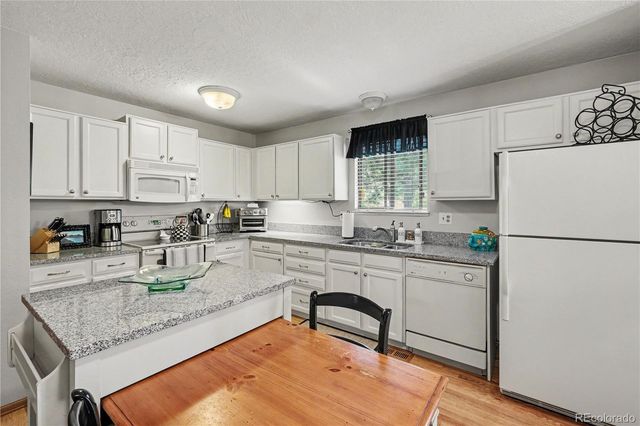 717 Shipman Mountain Court, Windsor, CO 80550