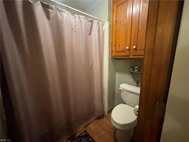 101 Crescent DR, Franklin, VA 23851