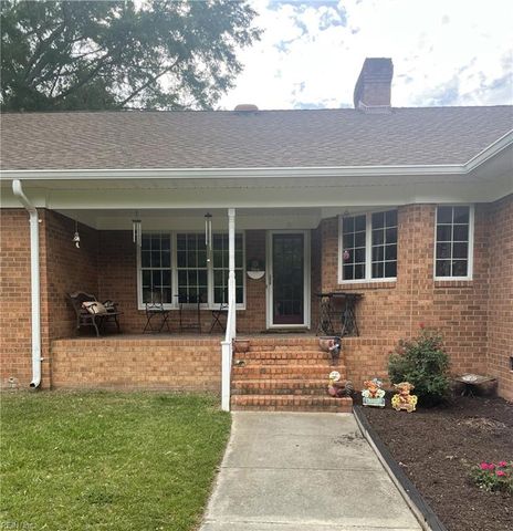 101 Crescent DR, Franklin, VA 23851