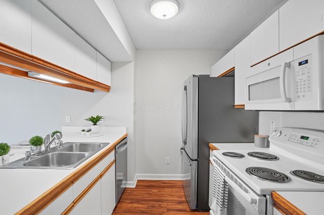 5589 Valencia Park Boulevard, 11A, Hilliard, OH 43026