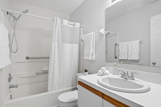 5589 Valencia Park Boulevard, 11A, Hilliard, OH 43026