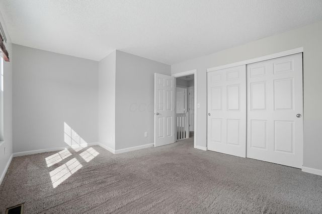 5589 Valencia Park Boulevard, 11A, Hilliard, OH 43026