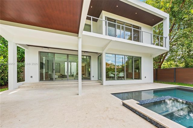 4125 NW 5th Ave, Miami, FL 33127