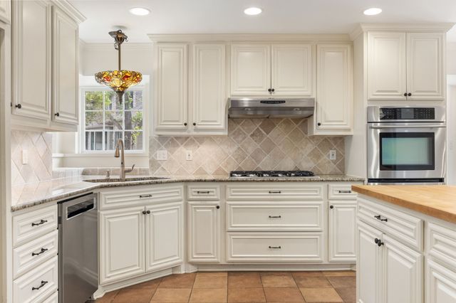 7622 Windmill Lane, Garland, TX 75044