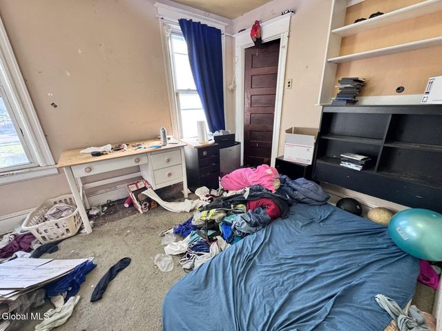 1730 Watt Street, Schenectady, NY 12304