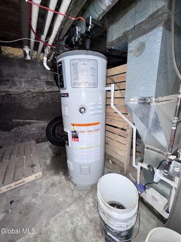 1730 Watt Street, Schenectady, NY 12304