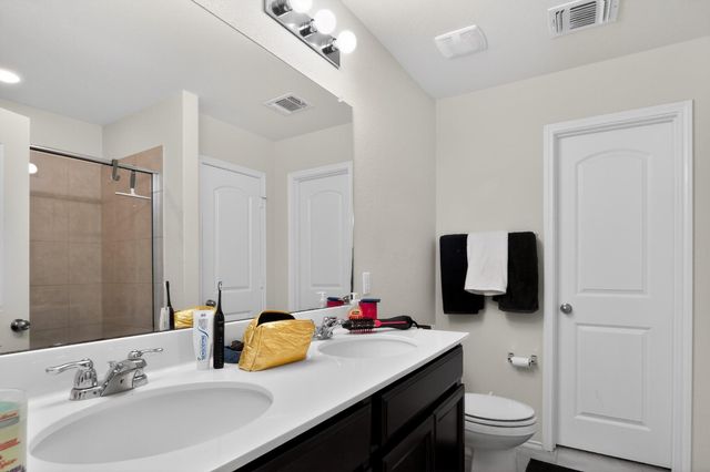 521 Staton ST, Georgetown, TX 78626