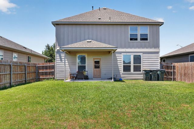 521 Staton ST, Georgetown, TX 78626