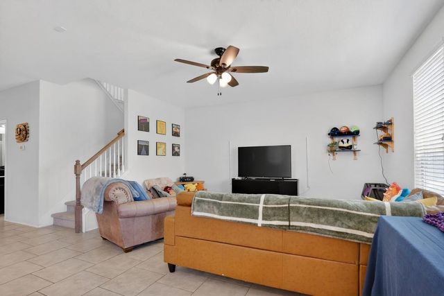 521 Staton ST, Georgetown, TX 78626