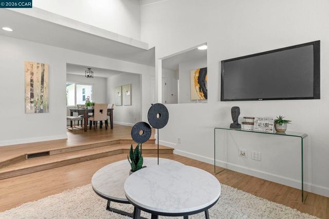 7527 Blue Fox Way, San Ramon, CA 94583