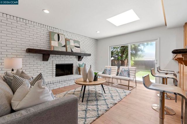 7527 Blue Fox Way, San Ramon, CA 94583