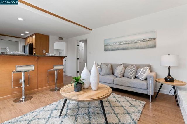 7527 Blue Fox Way, San Ramon, CA 94583