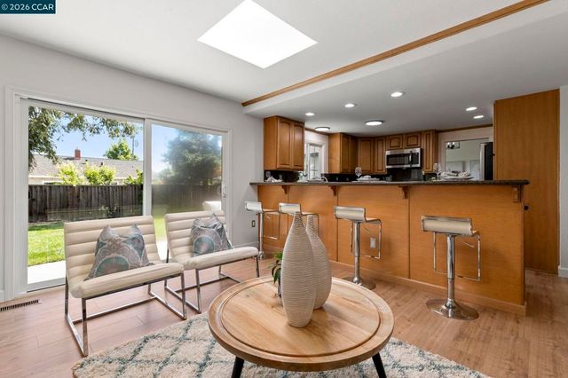 7527 Blue Fox Way, San Ramon, CA 94583