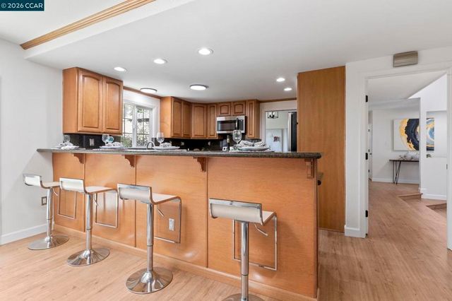 7527 Blue Fox Way, San Ramon, CA 94583