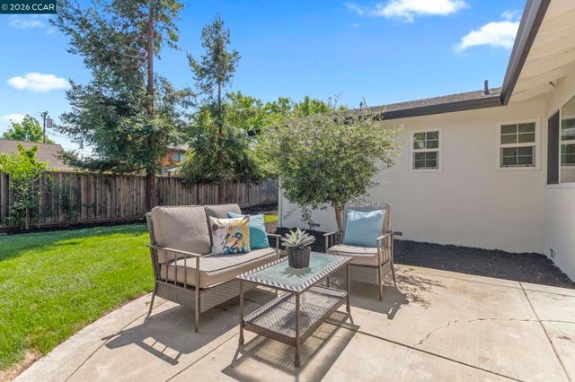 7527 Blue Fox Way, San Ramon, CA 94583