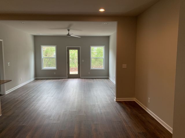 303 Annleeken Dr, Smyrna, TN 37167