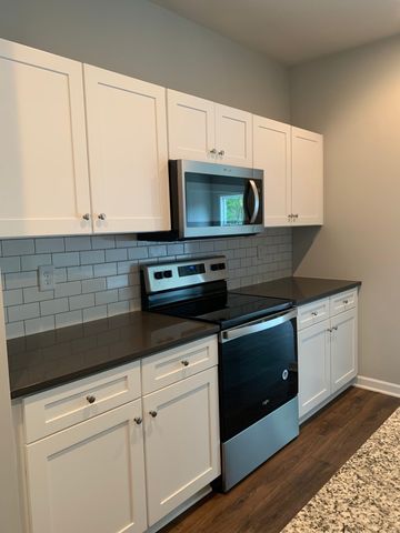 303 Annleeken Dr, Smyrna, TN 37167