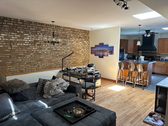 1004 N California Avenue, Chicago, IL 60622