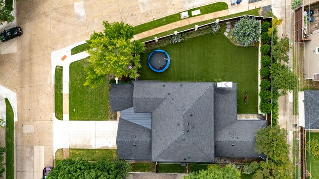 6262 Woodcrest Lane, Dallas, TX 75214
