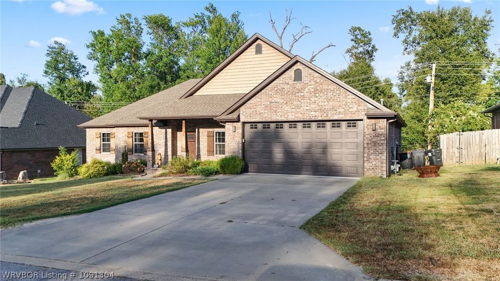 2304 Vail Drive 2304 Vail Drive