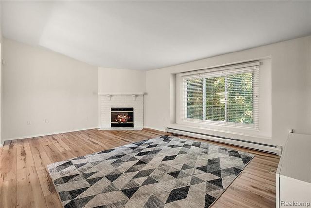 2346 London Bridge Drive 62, Rochester Hills, MI 48307