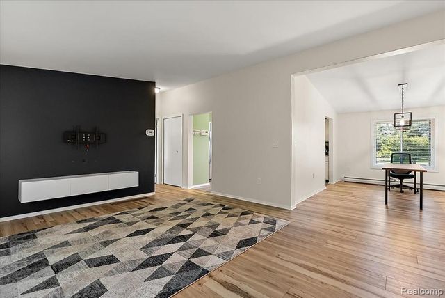 2346 London Bridge Drive 62, Rochester Hills, MI 48307