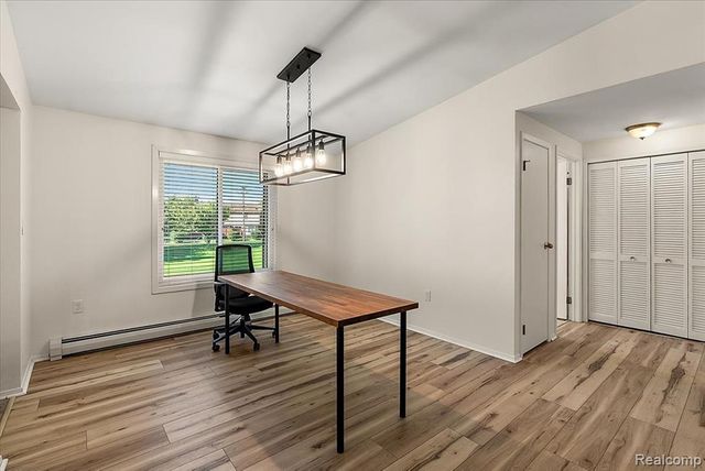 2346 London Bridge Drive 62, Rochester Hills, MI 48307
