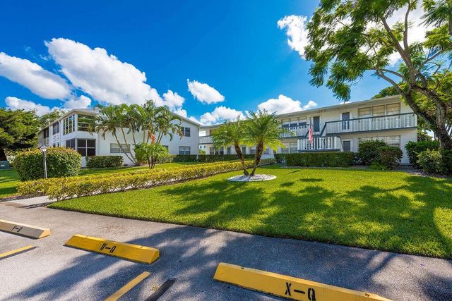 393 Windsor, West Palm Beach, FL 33417