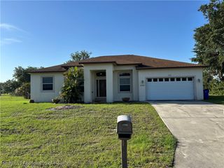 6200 Pebble Lane, Sebring, FL 33876