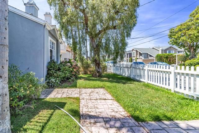 2512 Huntington Lane A, Redondo Beach, CA 90278