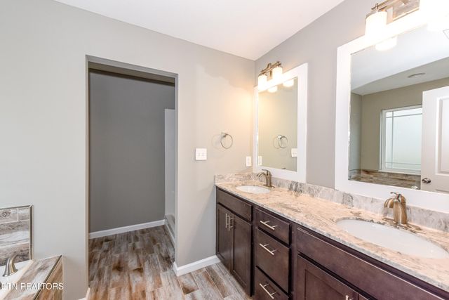 1125 Blackstone View Lane, Knoxville, TN 37932