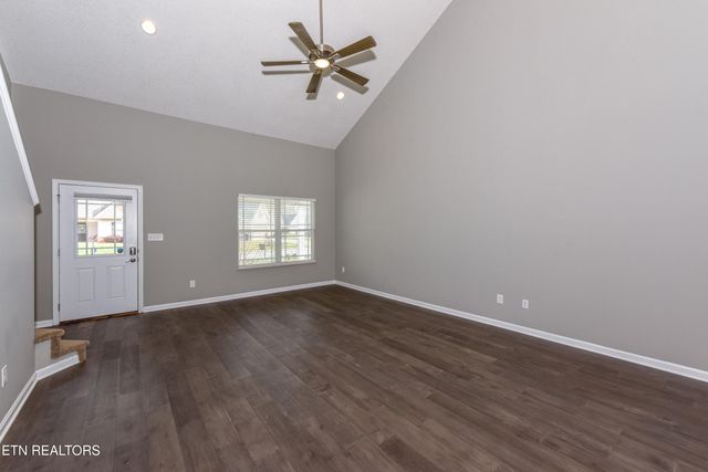 1125 Blackstone View Lane, Knoxville, TN 37932