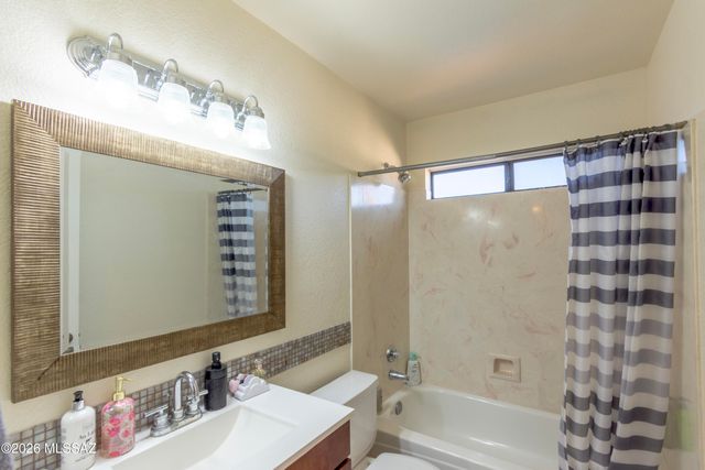 383 S Stonington Place, Tucson, AZ 85748