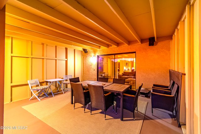 383 S Stonington Place, Tucson, AZ 85748