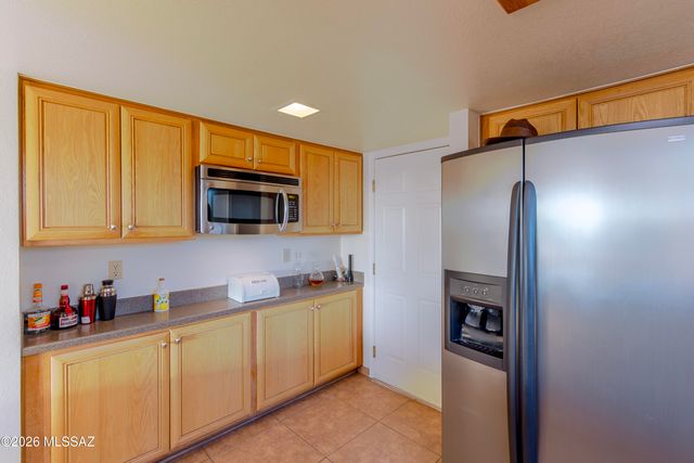 383 S Stonington Place, Tucson, AZ 85748