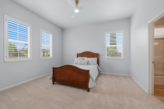 8537 Bridgestone Crescent, Roseville, CA 95747