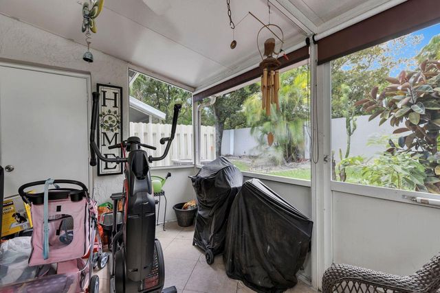 1375 SW 48th Terrace, Deerfield Beach, FL 33442