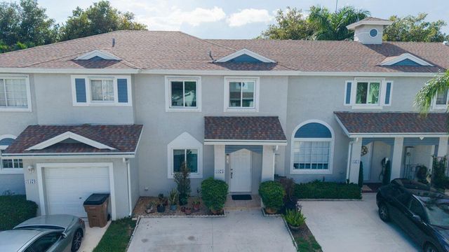 1375 SW 48th Terrace, Deerfield Beach, FL 33442