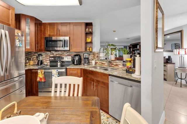 1375 SW 48th Terrace, Deerfield Beach, FL 33442