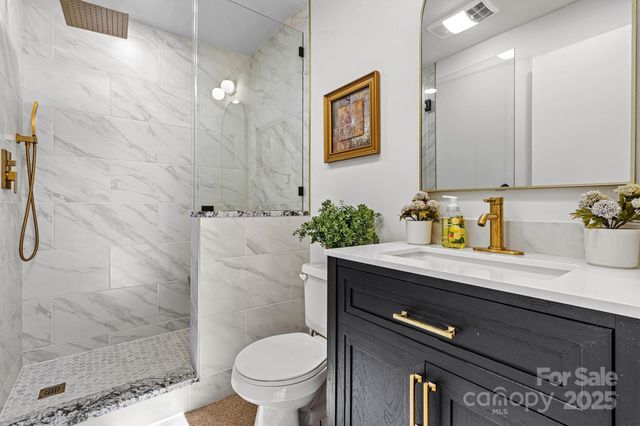 3255 Flat Gap Road, Valdese, NC 28690