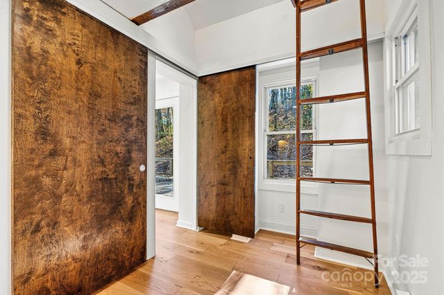 3255 Flat Gap Road, Valdese, NC 28690