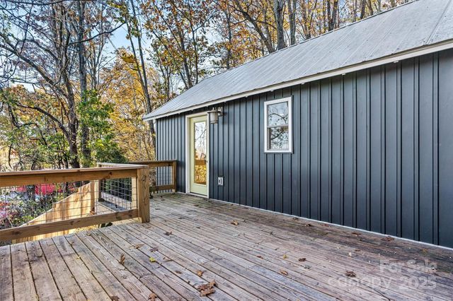 3255 Flat Gap Road, Valdese, NC 28690